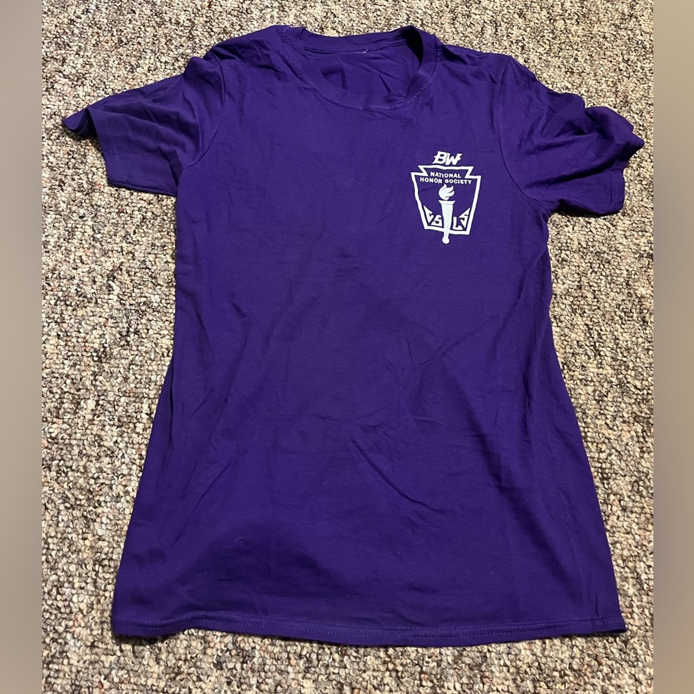 Baldwin National Honors Society shirt